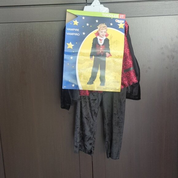 Disguise Toddler Vampire Costume - Red, Black, and White Size 2 NWT - Picture 2 of 4